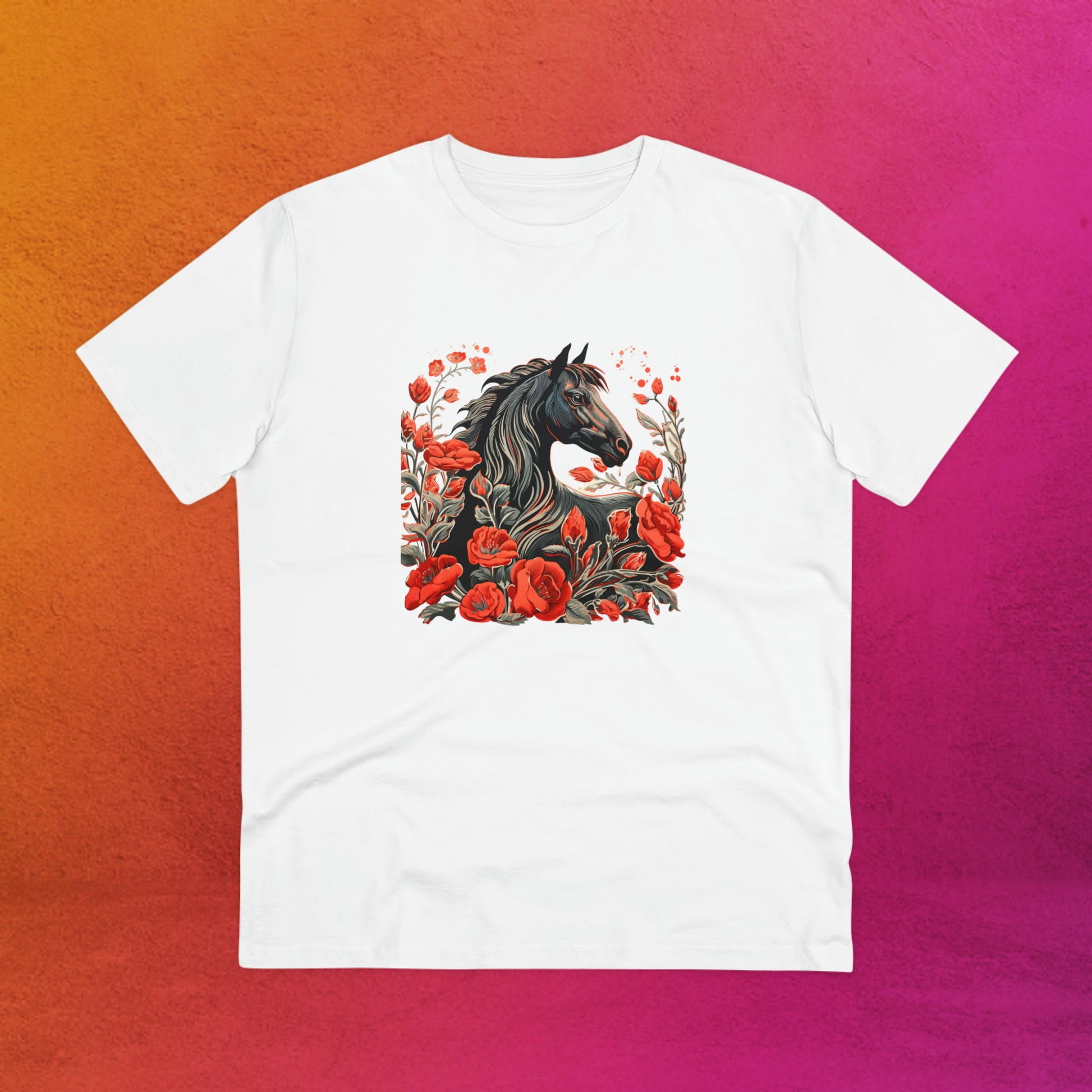 T-shirt blanc avec un design de cheval entouré de fleurs